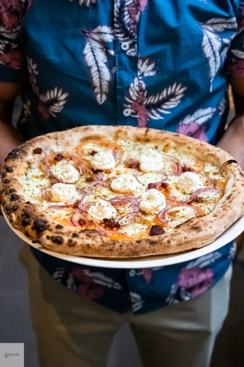 How Many Pizzas Do You Need Per Person? A Catering Quantity Guide